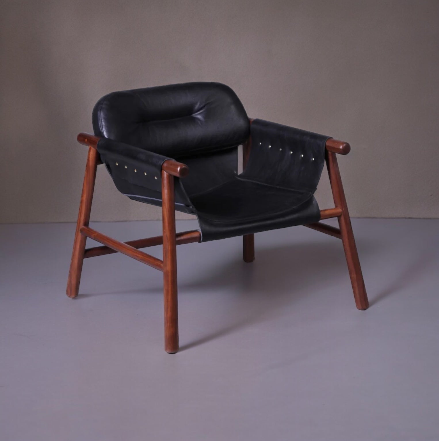 Fiordo Lounge Chair by KAO