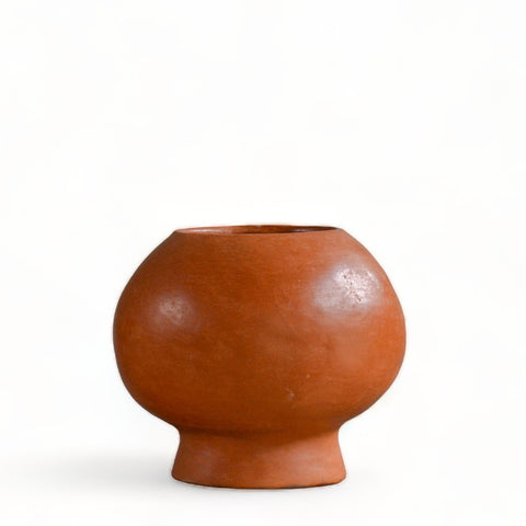 Trompo Terracotta Vase by MESO