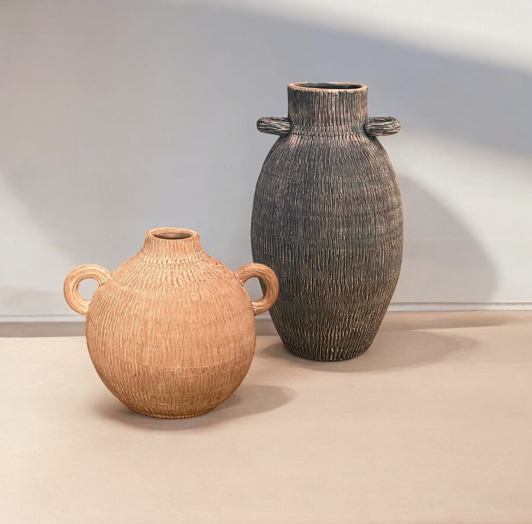 Mar Terracotta Vessel by MESO