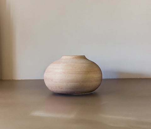 Arena Small Ceramic Vase by Diego Olivero Studio